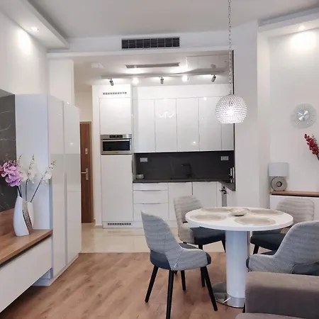 Apartament Carbona Water Lily