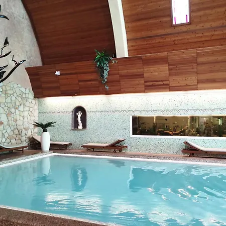 Apartament Carbona Water Lily *