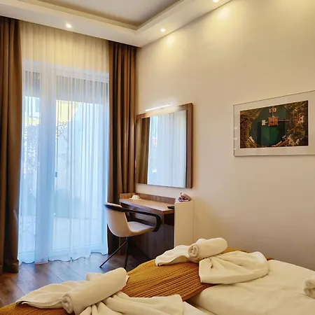 Carbona Water Lily Apartament *